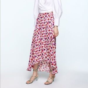 Zara Floral Print Skirt